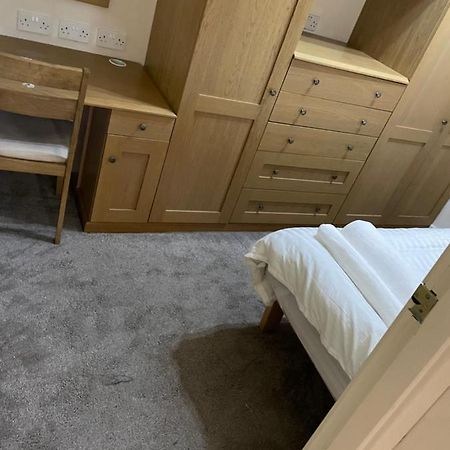 Bigkings 2 Bedroom Apt With Free Parking Beside Piccadilly In Central Manchester Zewnętrze zdjęcie